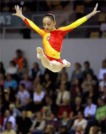 女子体操冠军爆料视频,揭秘体操界不为人知的真相 第1张 女子体操冠军爆料视频,揭秘体操界不为人知的真相 第1张